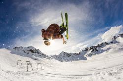 开云体育官网-奥运周期关键战之夜，孔德状态火热，剑指巴黎