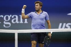 开云在线直播-包含西班牙网球队险胜欧洲网球队，瓦林卡高光表现的词条