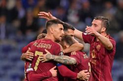 开云APP-欧预赛比赛中球队之间展开一场场恶战