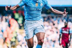 开云体育APP下载-曼城队员夺得最佳防守球员奖，受到赞扬