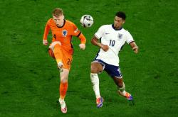 开云体育中国官网-阿根廷绝杀英格兰，贝林厄姆扛起全队的简单介绍