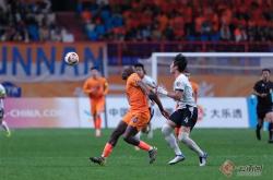 开云体育在线-云南队大胜，暂时排名升至榜首的简单介绍