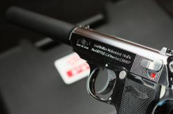 开云官方app入口-太阳对阵火箭，克莱关键战不手软，三分雨浇灭休城反扑