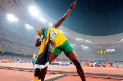 开云体育下载-世界排名争夺战焦点战，热火压哨绝杀，点燃东部格局新火焰