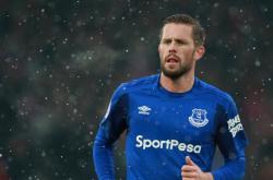 开云体育在线-绿潮席卷永恒之城，爱尔兰横扫罗马，凯恩末节接管书写传奇