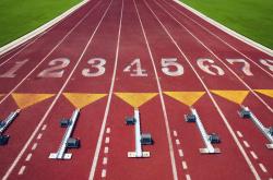 开云体育直播-法拉利翻盘阿斯顿马丁，佩雷兹关键制胜，一场策略与勇气的完美演绎