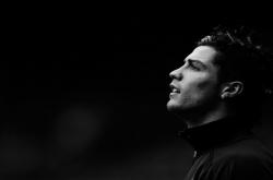 开云体育入口-F1新赛季揭幕战，摩纳哥新星强势晋级，巴黎赛道能否见证新王诞生？