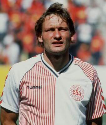 丹麦队备战斯科特兰,势必全力以赴 丹麦队备战斯科特兰,势必全力以赴