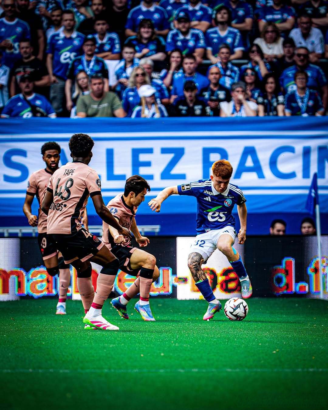 斯图加特球员集体罢训,球队陷入困境 斯图加特球员集体罢训,球队陷入困境