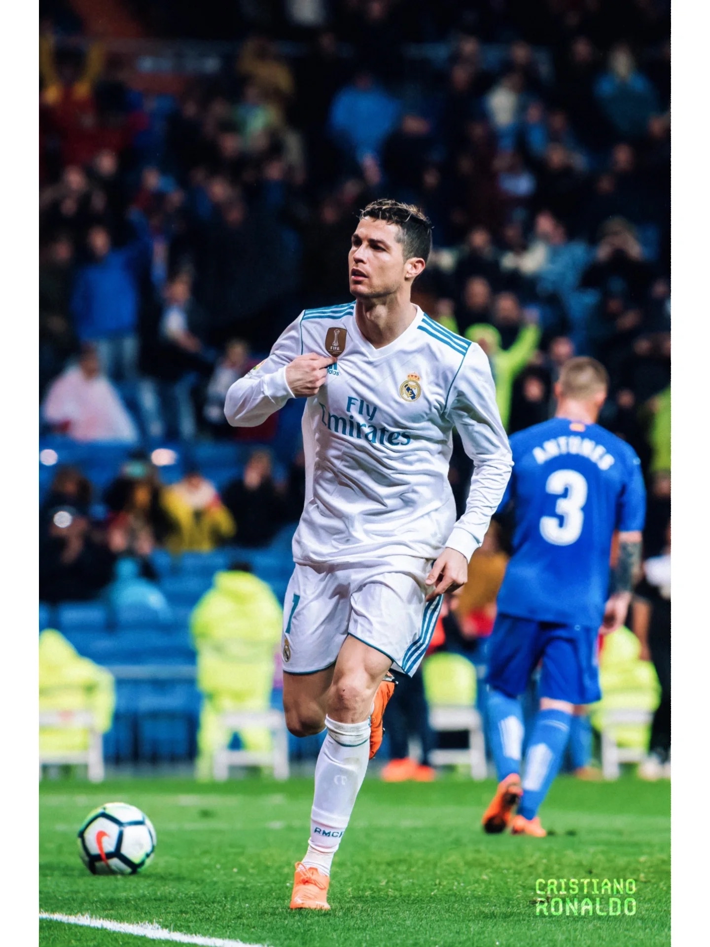 包含足球明星将在赛场上铸就传奇的词条