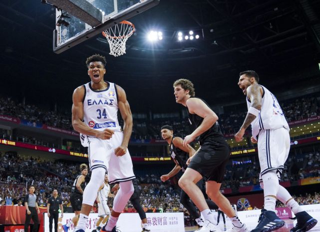 塞尔维亚男篮险胜日本男篮,布拉德利打破历史纪录的简单介绍 塞尔维亚男篮险胜日本男篮,布拉德利打破历史纪录的简单介绍