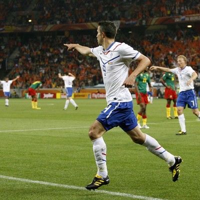 乌拉圭横扫比利时，范佩西惊艳世界的简单介绍