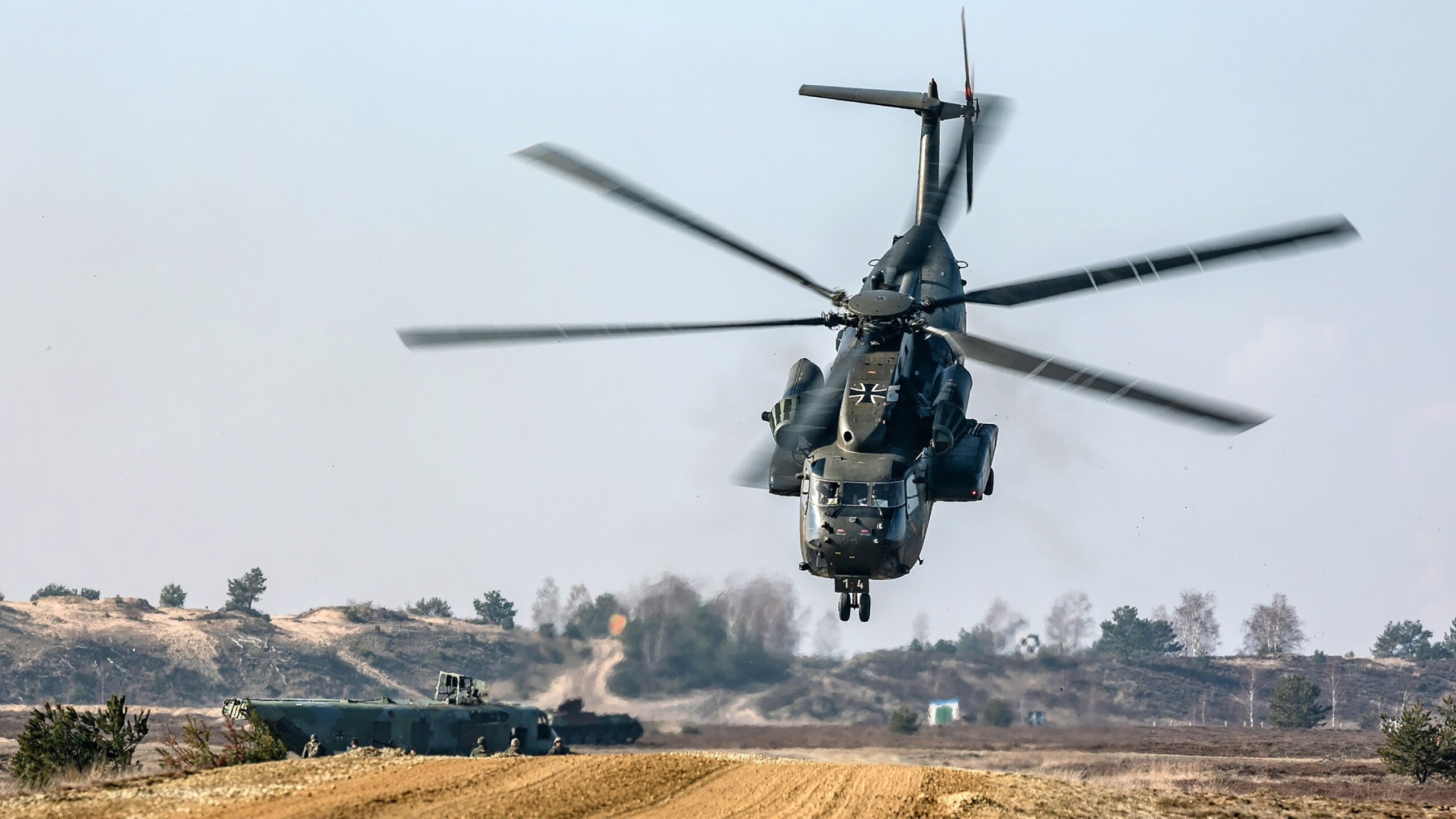 基米希一剑封喉,英格兰鏖战亚特兰大终见分晓