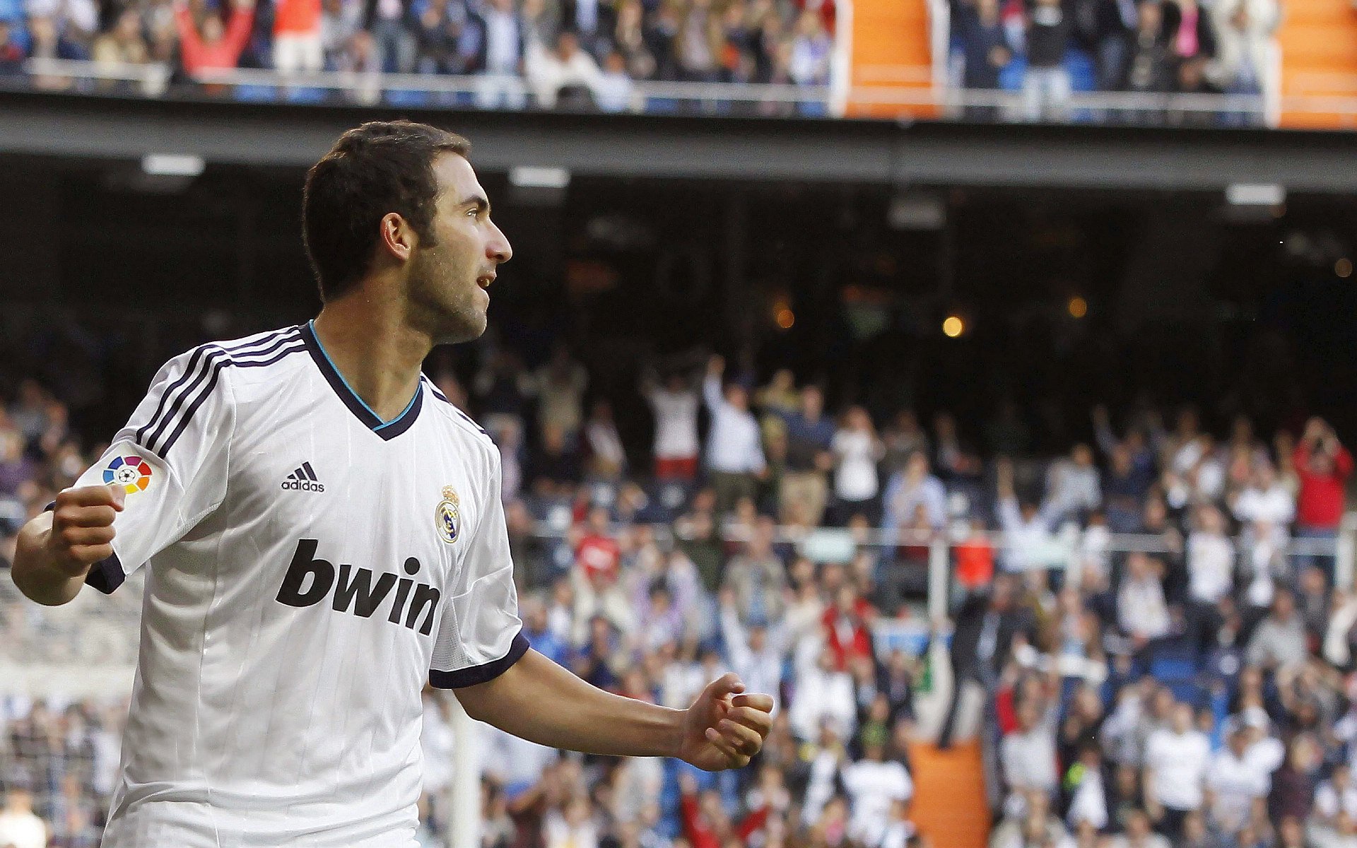 一瞬定乾坤,门迪的指尖与英超王座的提前加冕