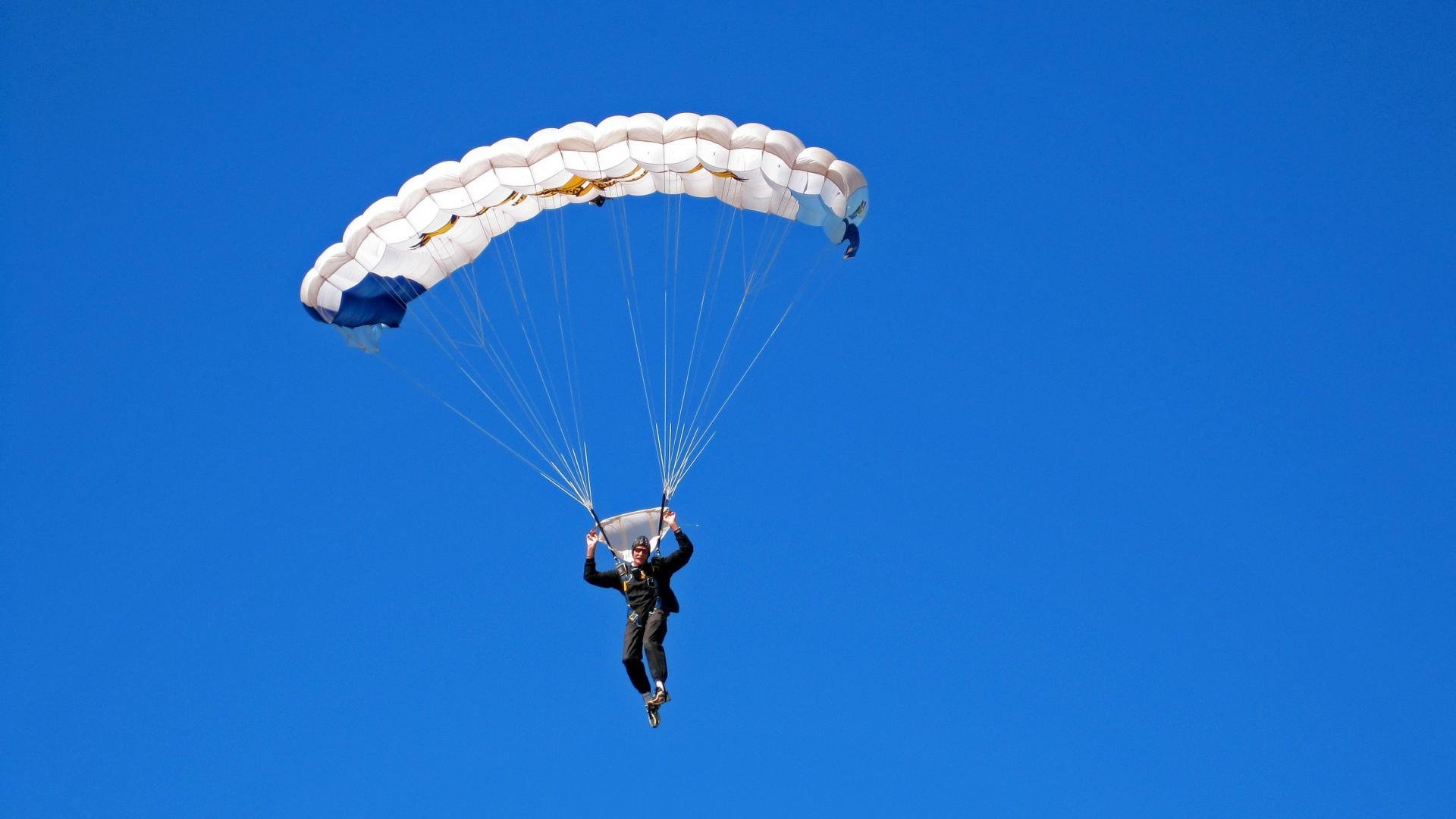 坎特惊艳四座，加纳压制那不勒斯，当战术纪律碾碎天赋溢出的夜晚